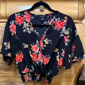 Streetwear Society Wrap Tie Waist Crop